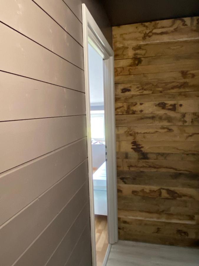 La Chambre Des Bobines Montigny-sur-l'Ain Zewnętrze zdjęcie